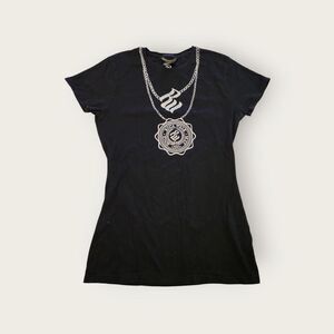 Vintage Y2k early 2000s Rocawear black and silver graphic baby tee